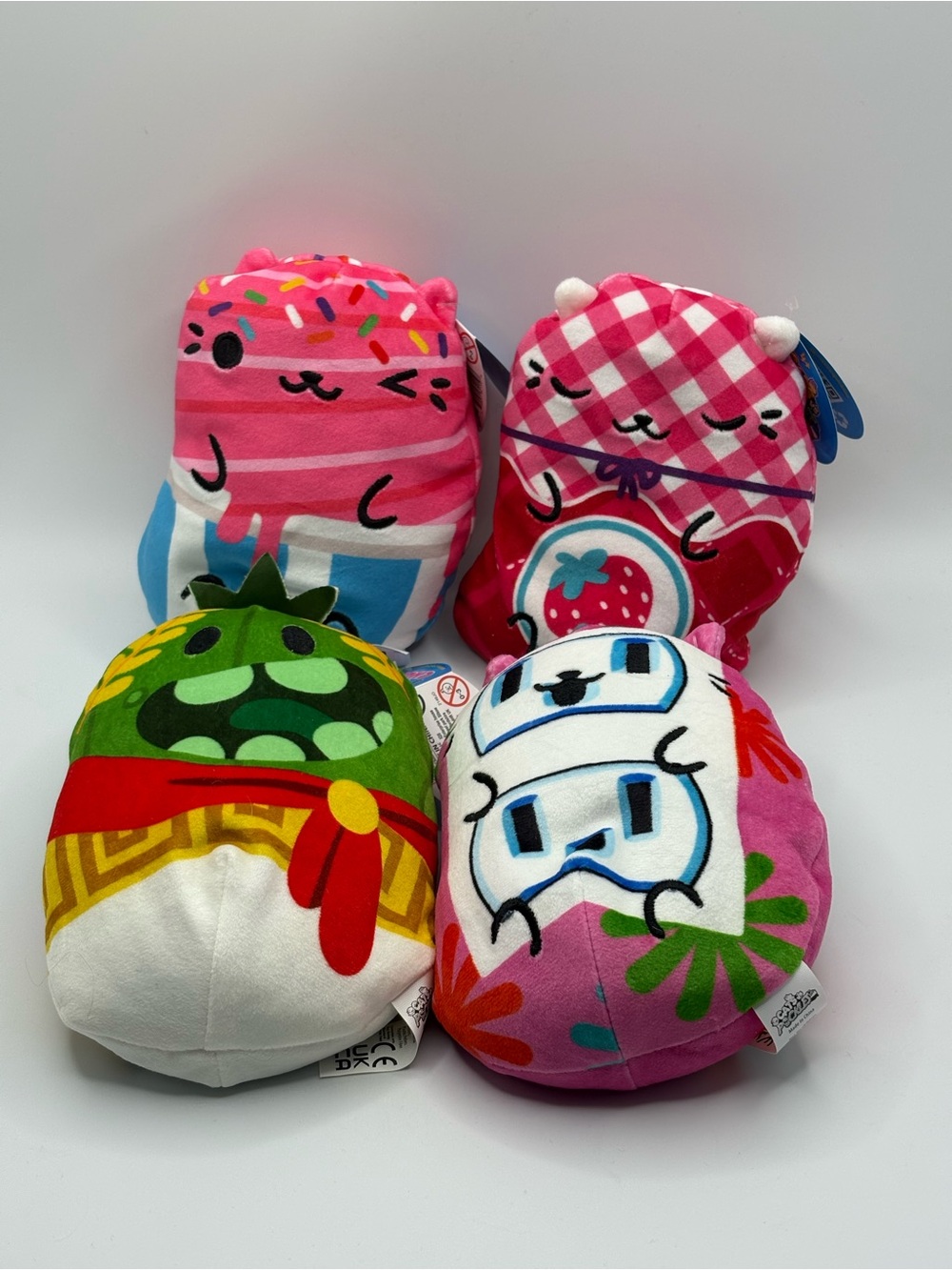 Lot Of 4 New With Tags Cats VS Pickles Chonks beanbag Plush 5” for kids 4 and up